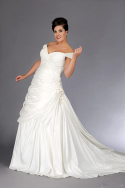 CURVACEOUS ALEXIA - Click for details